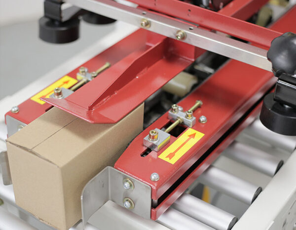 Industrial Box Taping and Sealing Machine – Semi-Automatic Carton Packer