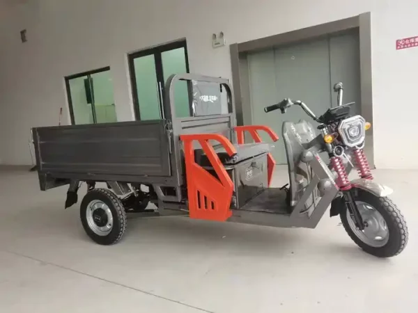 Three Wheel Electric Tricycles Farm Truck, Carriage Size 1500*1050*330mm