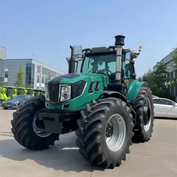 240HP Farm Tractor, Heavy Duty Farm Tractor for With Luxury Cabin-ZE120