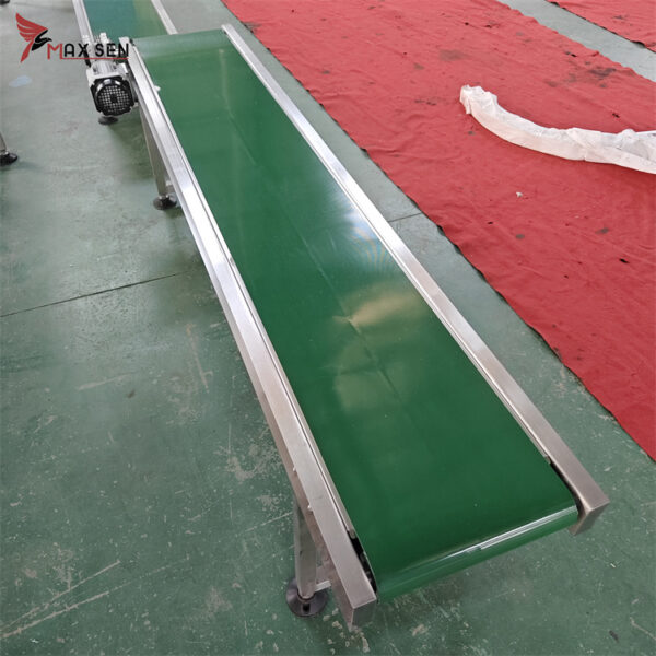 Retail & Beverage Conveyor Belts in South Africa – PU & POM | R5200/meter