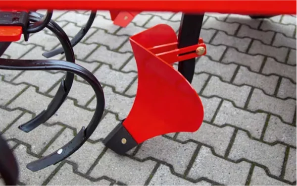 BV2-9 Tine Cultivator