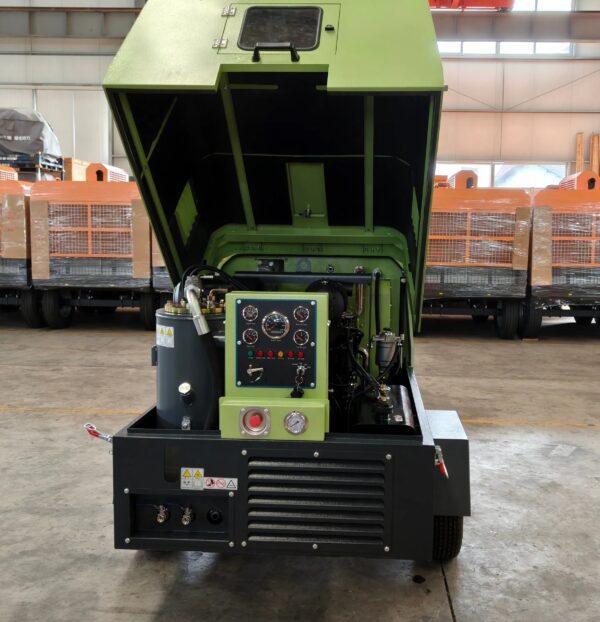 Compact Diesel Air Compressor 185 CFM – Mobile Unit for Infrastructure Projects