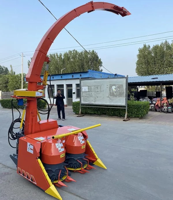 5 Rows Silage Harvester, Tractor Required Power 80 – 120 HP