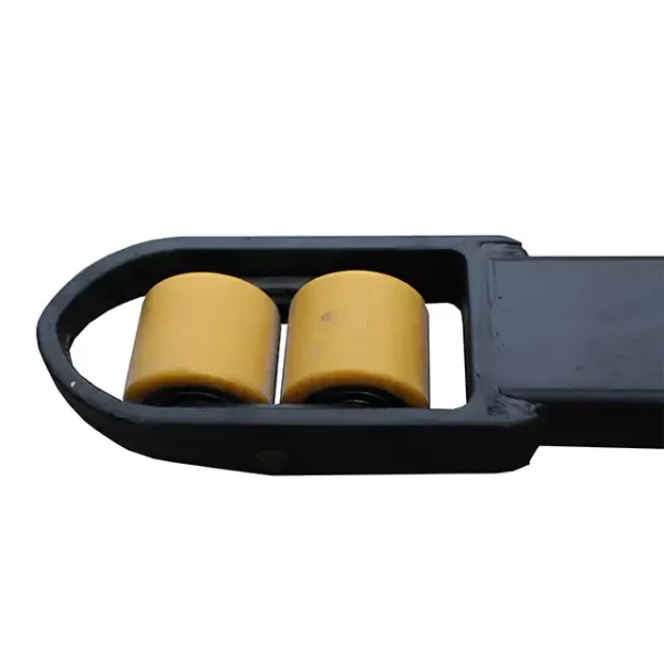 Heli DC15  1.5 ton Electric Pallet Truck.