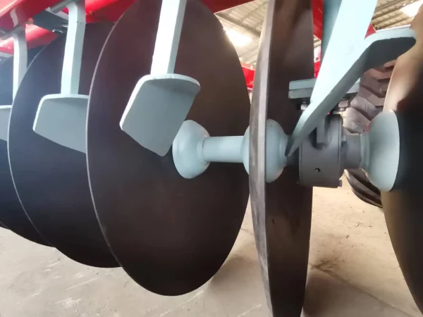 Farm Ground Preparation Machine, Folding Disc Harrow, Welch F4