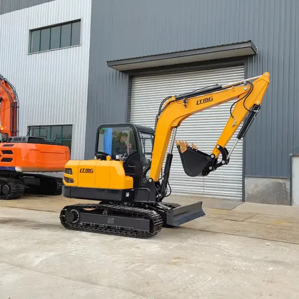 0.8 Ton Mini Excavator, Hydraulic System Crawler, Ltmg Ktz67-312