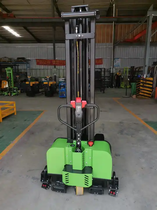 1.6 Ton Self Lifting Electric Pallet Truck.