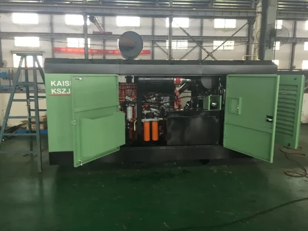 Industrial Diesel Engine Air Compressor, Air Capacity (m3/min 18)